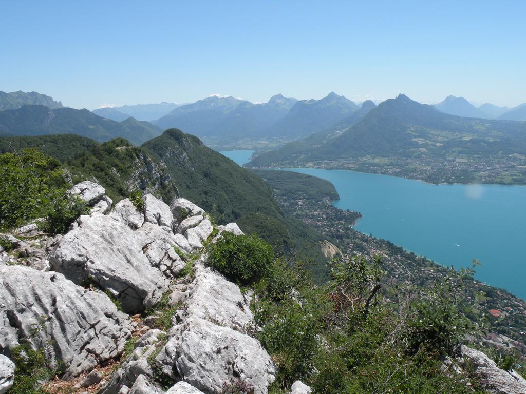 Le Pre Du Lac Сен-Жорьо Экстерьер фото